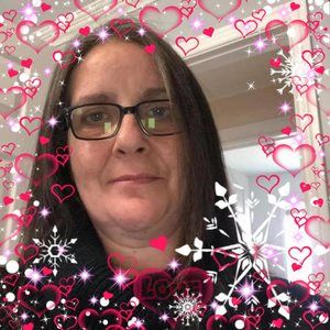 Meet your Posher, Jacinthe